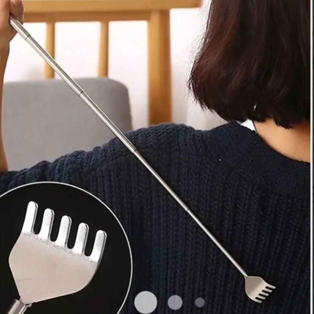 Adjustable Back Scratcher